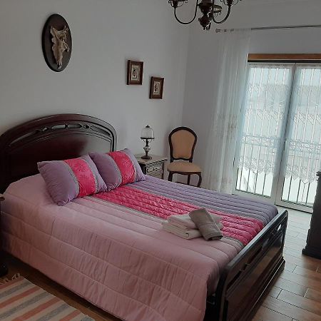 Hotel Maria Inês House à Nazaré Extérieur photo