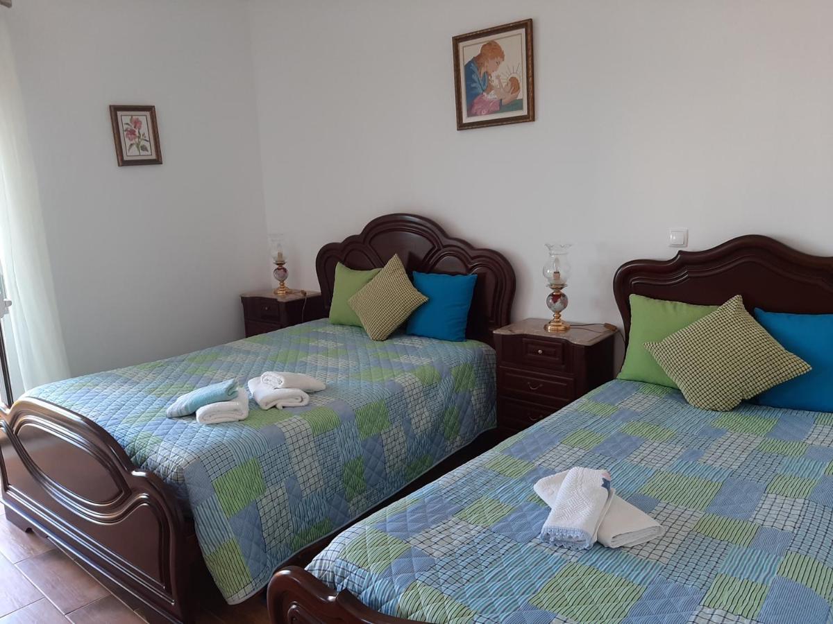 Hotel Maria Inês House à Nazaré Extérieur photo