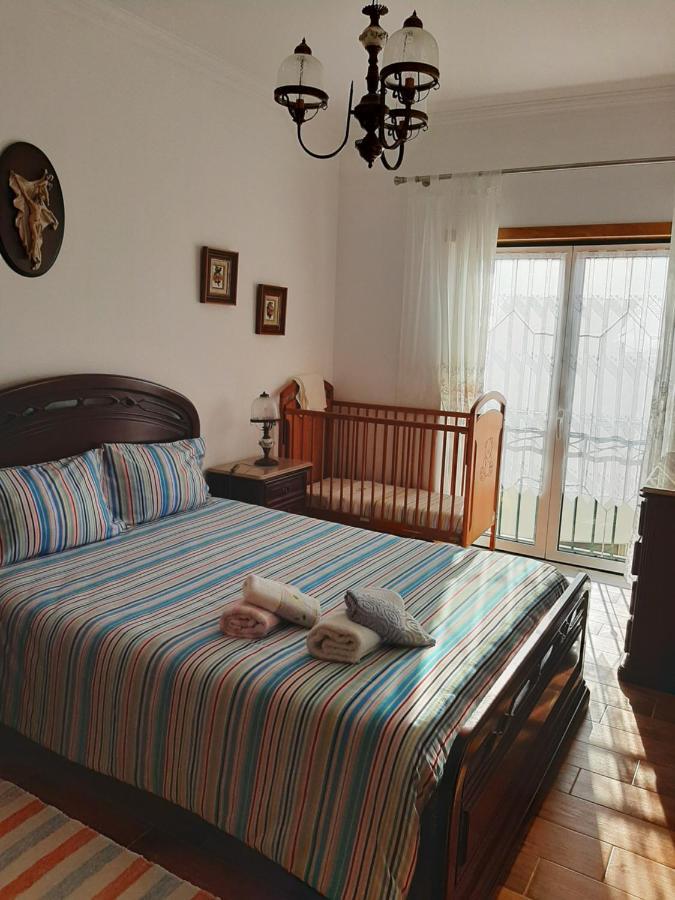 Hotel Maria Inês House à Nazaré Extérieur photo