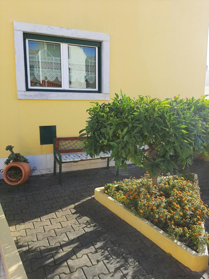 Hotel Maria Inês House à Nazaré Extérieur photo