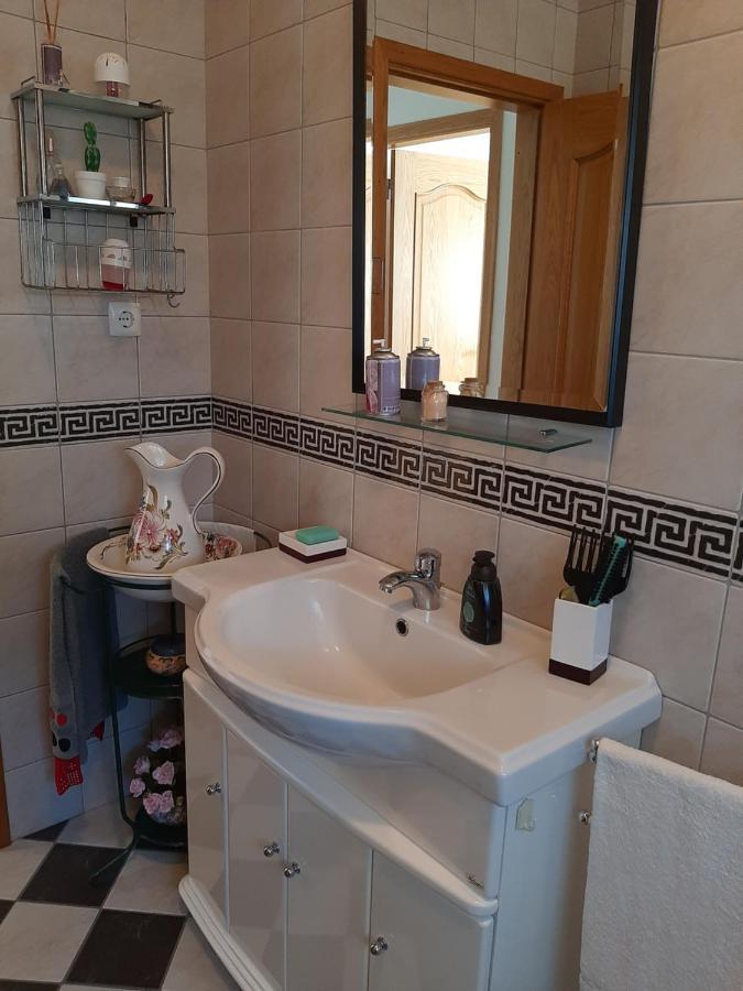Hotel Maria Inês House à Nazaré Extérieur photo